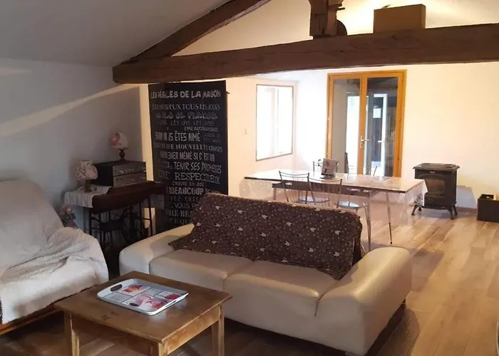 La Thibaudiere 70m2 * Mirebeau